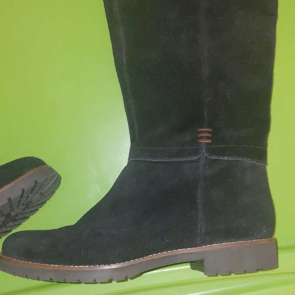 Genuine Leather, Black Boots - Picture 2 of 2